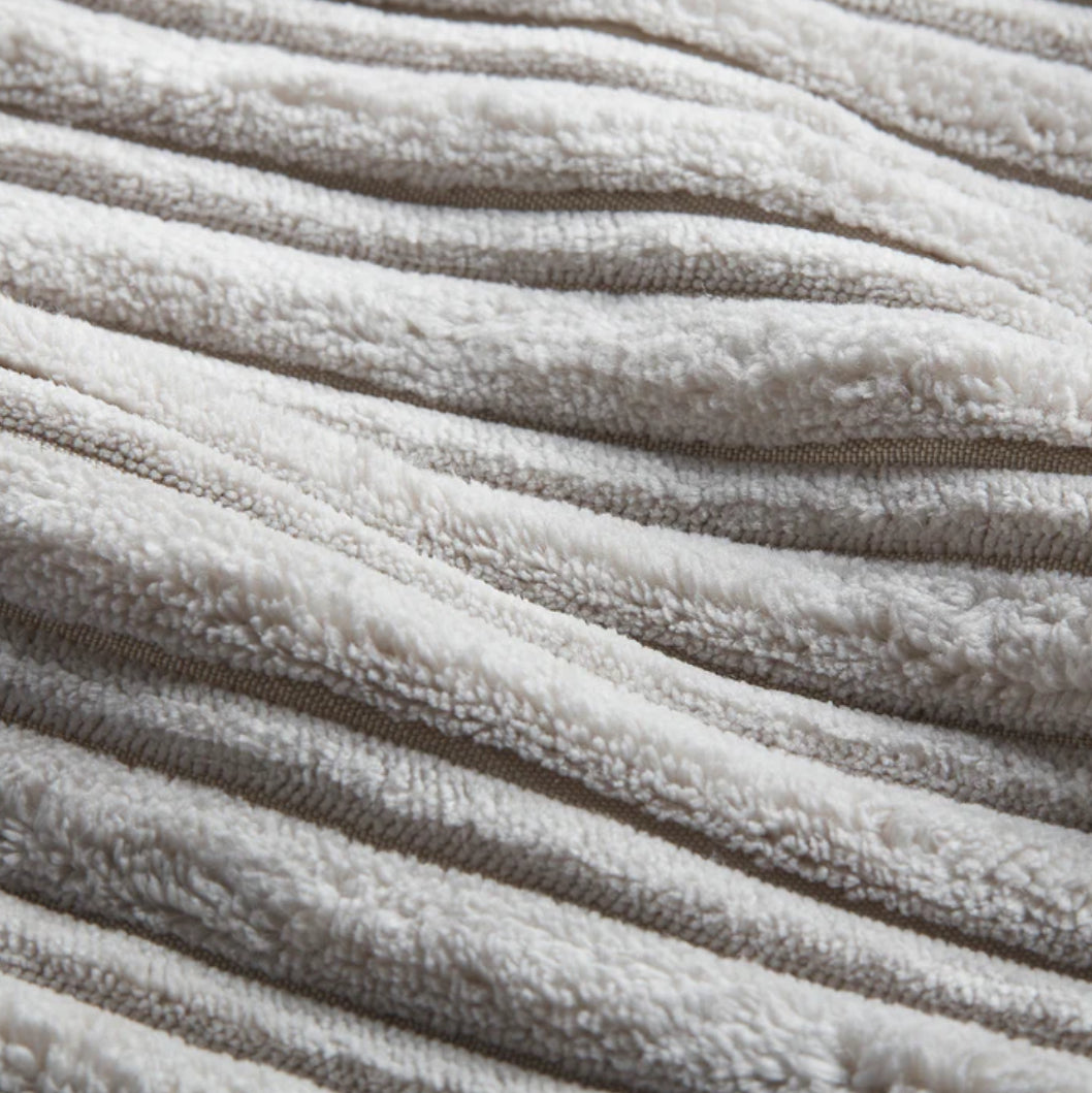 Cord Stone