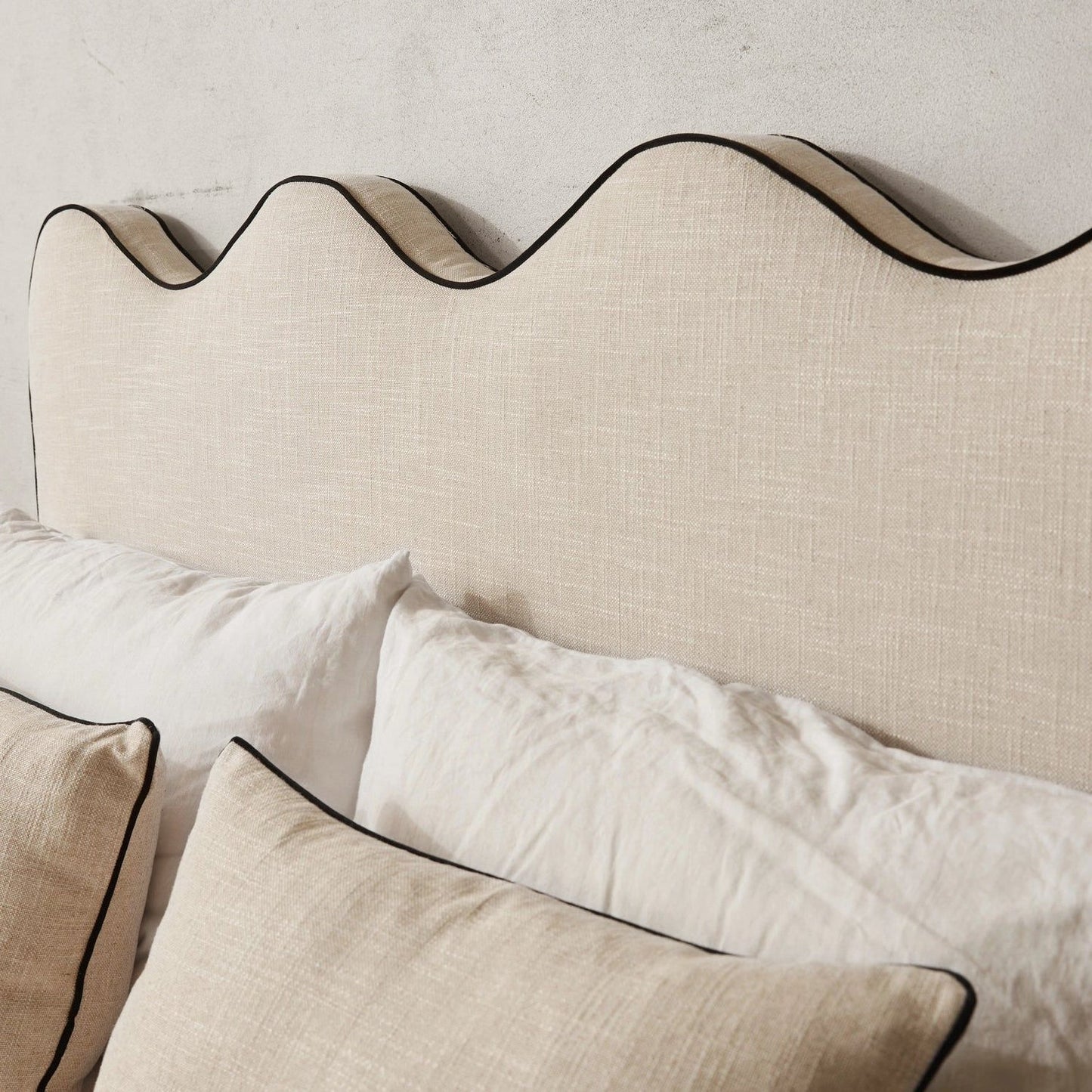 Edith Upholstered Boucle Fabric Storage Bed with Scalloped Headboard